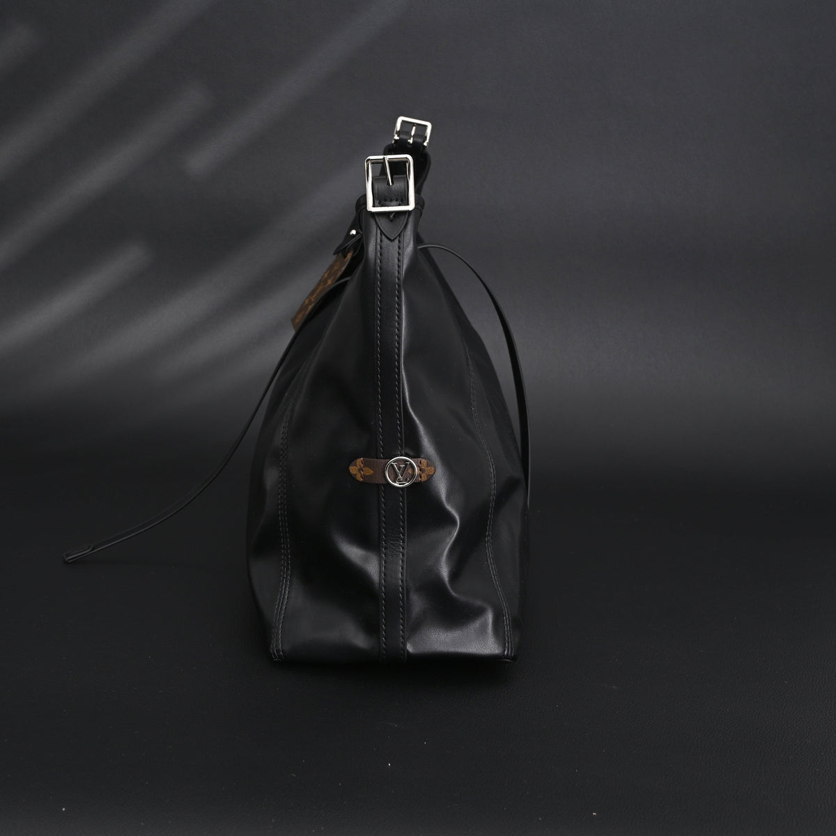 Louis Vuitton Black Mahina Leather Hobo Shoulder Bag