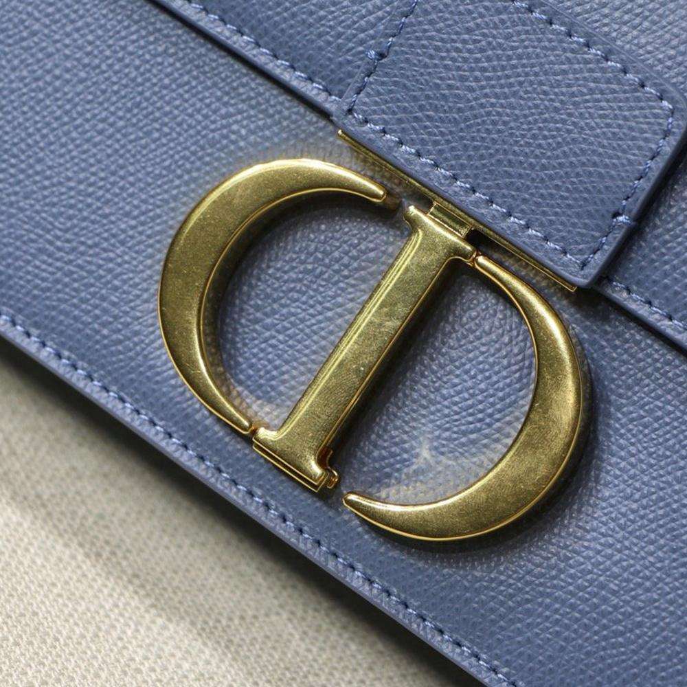 Dior 30 Montaigne Bag